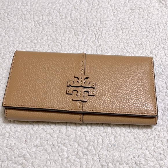 Tory burch wallet